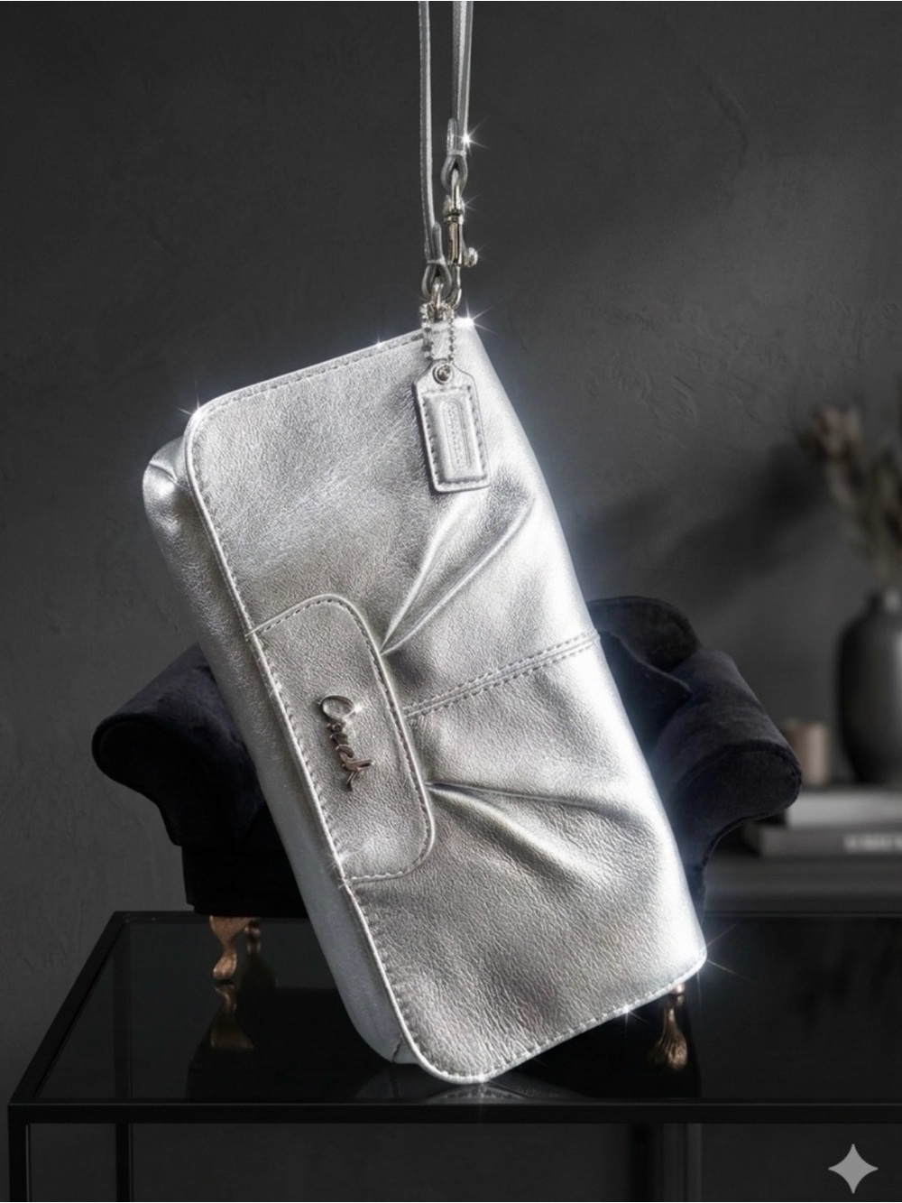 Coach Ashley Large Wristlet (2010-2011)